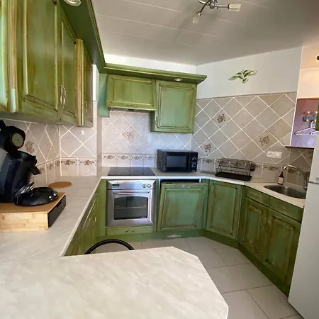 T3 Duplex 6 Pers. Avec Wi-fi Et Parking - Vue A - Fr-1-81-638 *
