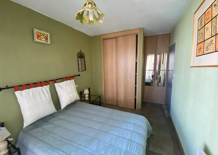 T3 Duplex 6 Pers. Avec Wi-fi Et Parking - Vue A - Fr-1-81-638